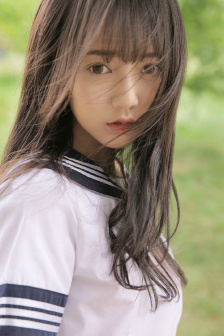 明星专题：李倩妮